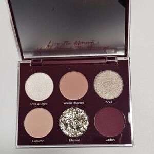 New Dominique Cosmetics Unconditional Palette